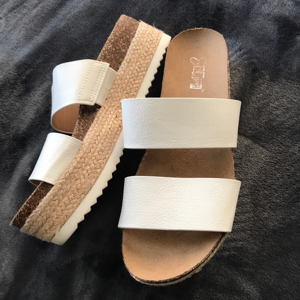 Double band espadrilles ☀️